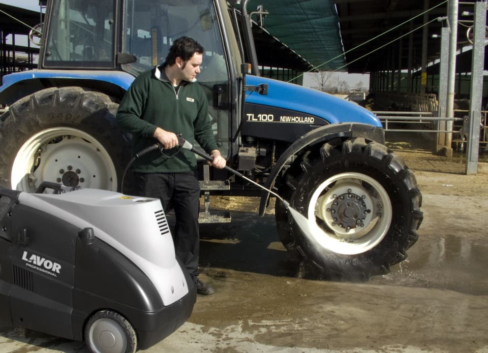 Přečtete si více ze článku Kdy se vyplatí pronájem úklidové techniky a na co si dát pozor při výběru dodavatele?